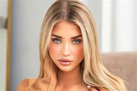 Mikayla Demaiter Bio, Boyfriend, Height, Net Worth, Ethnicity, Age